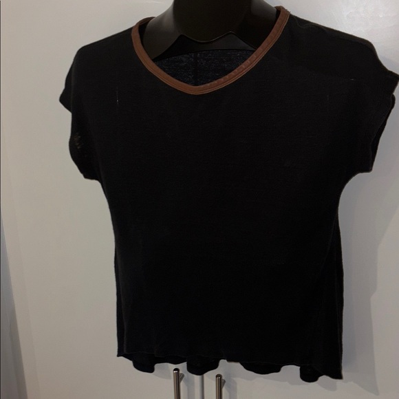 Sandro crewneck panel edge top Sz M - Picture 3 of 11